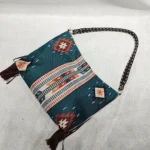 Boho-western-schultertasche-aus-canvas-mit-quasten-4