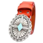 Damenlederwesterngürtel mit verzierter silberschnalle - A5