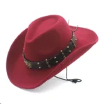Filz cowboyhut mit kugelakzent und verstellbarem kinnriemen - weinrot