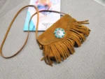 Western-leder-umhaengetasche-mit-tuerkis-akzent-5