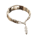 Western türkis perlenarmband mit silbernem federanhänger - weiß