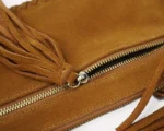 Western-umhaengetasche-aus-echtleder-mit-quaste-2